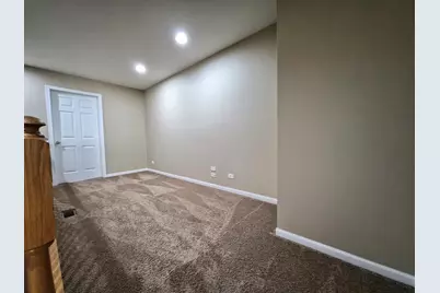 [Address not provided], Aurora, IL 60502 - Photo 31