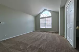 [Address not provided], Aurora, IL 60502 - Photo 27