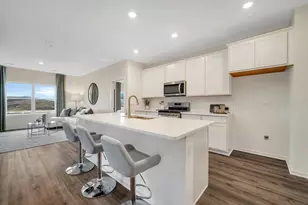 1109 Bluebell Ln, Bartlett, IL 60103 - Photo 3