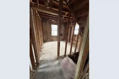 8325 S Cregier Avenue, Chicago, IL 60617 - Photo 3