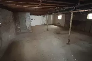 8325 S Cregier Ave, Chicago, IL 60617 - Photo 7