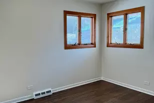 3051 S Scott St, Des Plaines, IL 60018 - Photo 23