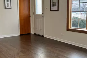 3051 S Scott St, Des Plaines, IL 60018 - Photo 3