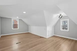 3922 W 59th Pl, Chicago, IL 60629 - Photo 11