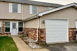 2611 E Martha Pl, Burnham, IL 60633 - Photo 21