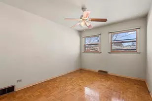 1033 W Ohio St, Glenwood, IL 60425 - Photo 9