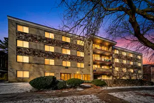 4240 N Keystone Ave, Chicago, IL 60641 - Photo 17