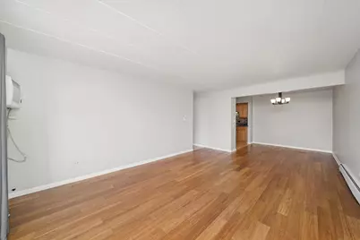 4240 N Keystone Avenue #2D, Chicago, IL 60641 - Photo 5