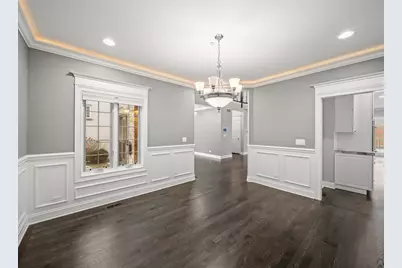 6732 N East Prairie Road, Lincolnwood, IL 60712 - Photo 9