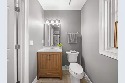 6732 N East Prairie Road, Lincolnwood, IL 60712 - Photo 21