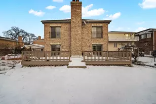 6732 N East Prairie Rd, Lincolnwood, IL 60712 - Photo 53