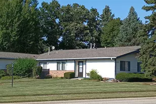 4712 W Oakwood Dr, McHenry, IL 60050 - Photo 3