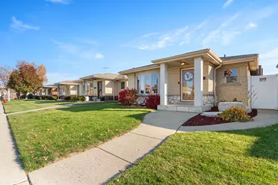 4615 N Maria Court, Chicago, IL 60656 - Photo 3