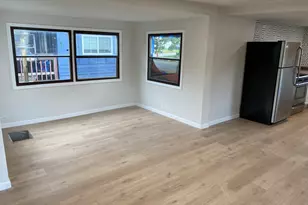 1824 Huckleberry Ln, Sycamore, IL 60178 - Photo 5