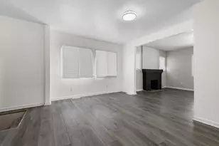 319 Foster Ave, Rockford, IL 61102 - Photo 7