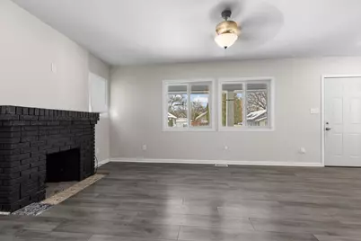 319 Foster Avenue, Rockford, IL 61102 - Photo 3