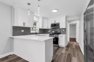 6037 S Mason Ave, Chicago, IL 60638 - Photo 15