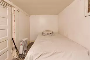 8533 S Manistee Ave, Chicago, IL 60617 - Photo 25