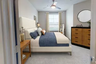 680 E Algonquin Rd, Schaumburg, IL 60173 - Photo 5