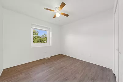 1424 Phoenix Lane, Joliet, IL 60431 - Photo 21