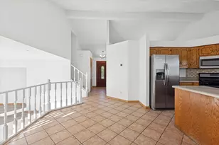 1424 Phoenix Ln, Joliet, IL 60431 - Photo 15