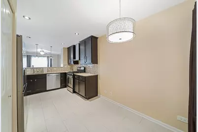 9026 Heathwood Circle, Niles, IL 60714 - Photo 11