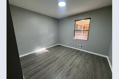 5651 W 97th Street, Oak Lawn, IL 60453 - Photo 5