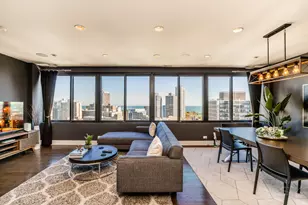 2754 N Hampden Ct, Chicago, IL 60614 - Photo 5