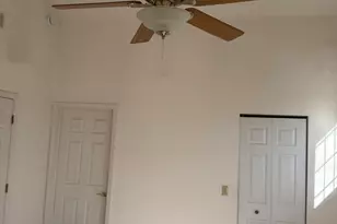 114 Woodbury Ln, Lake Bluff, IL 60044 - Photo 11