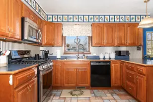 10S144 Ridge Rd, Naperville, IL 60565 - Photo 9