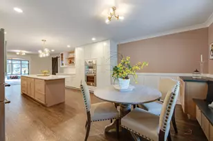 2221 Donegal Dr, Darien, IL 60561 - Photo 33