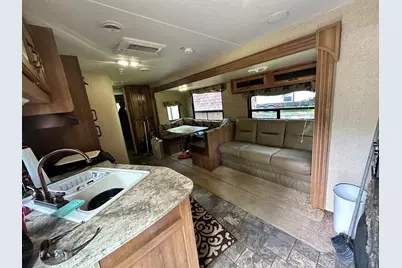 2795 E 28th Lot 327 Road, Seneca, IL 61360 - Photo 5