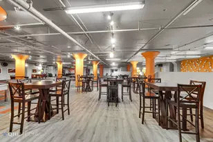 565 W Quincy St, Chicago, IL 60661 - Photo 27