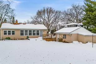 321 E Ardmore Ave, Roselle, IL 60172 - Photo 31