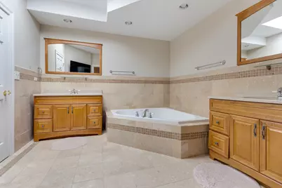 431 E Oakwood Drive, Barrington, IL 60010 - Photo 27