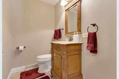 431 E Oakwood Drive, Barrington, IL 60010 - Photo 17