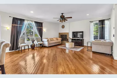 1774 Rogers Avenue, Glenview, IL 60025 - Photo 5