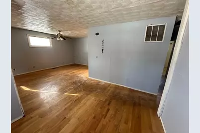 1205 Gage Court, Joliet, IL 60432 - Photo 9