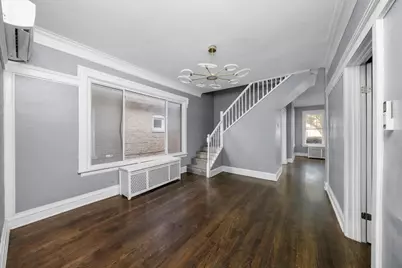 7643 S Paxton Avenue, Chicago, IL 60649 - Photo 5