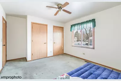 37440 N Lake Shore Drive, Lake Villa, IL 60046 - Photo 11