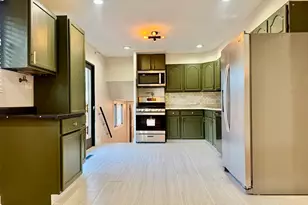 5700 La Palm Dr, Oak Forest, IL 60452 - Photo 7