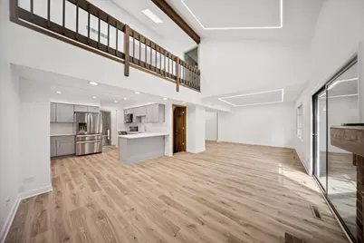 567 Cress Creek Lane, Crystal Lake, IL 60014 - Photo 5