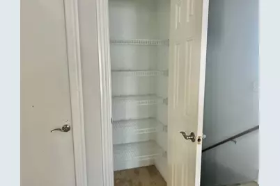 31 Foxcroft Road #207, Naperville, IL 60565 - Photo 5