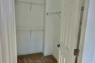 31 Foxcroft Rd, Naperville, IL 60565 - Photo 7