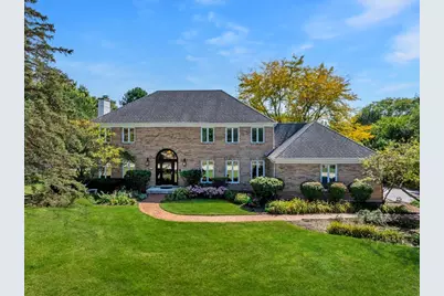 304 Surrey Lane, Lincolnshire, IL 60045 - Photo 1