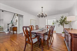 304 Surrey Ln, Lincolnshire, IL 60045 - Photo 15