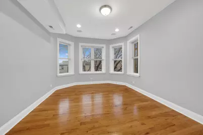 2256 W Arthur Avenue #2, Chicago, IL 60645 - Photo 9