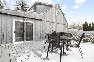 335 E Lake Park Ave, Round Lake Beach, IL 60073 - Photo 19