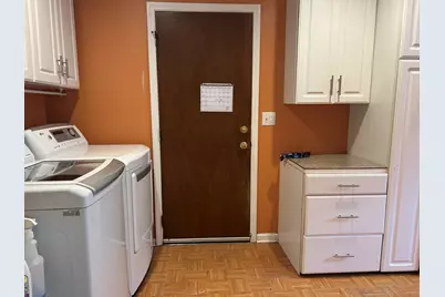 775 Boxwood Lane, Buffalo Grove, IL 60089 - Photo 9