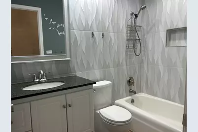 775 Boxwood Lane, Buffalo Grove, IL 60089 - Photo 11